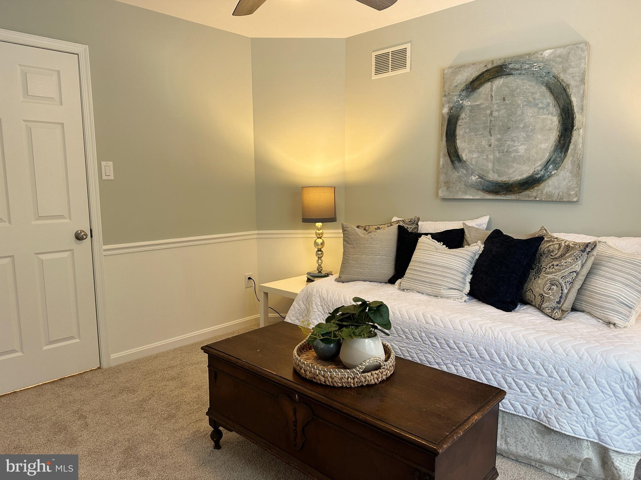 LINWOOD - Residential