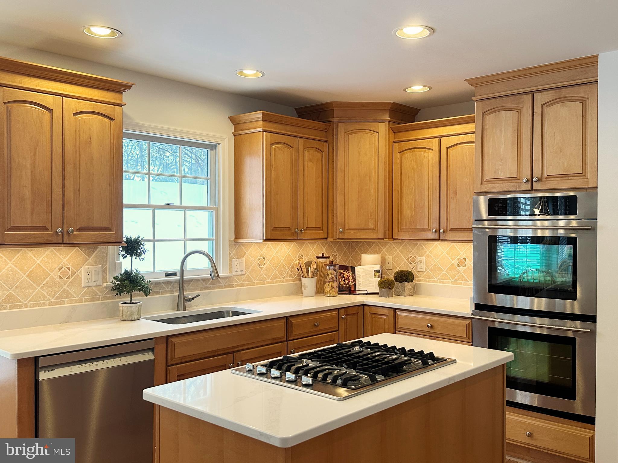 LINWOOD - Residential