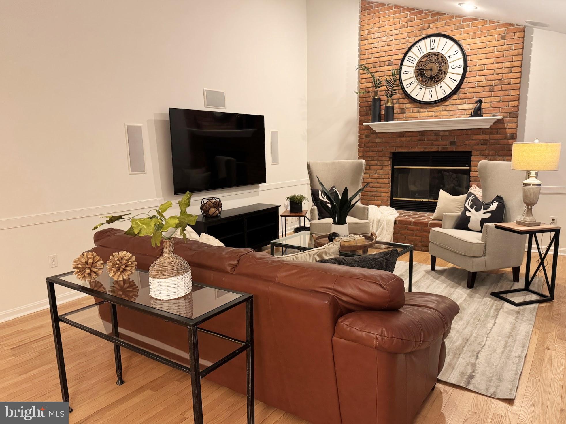 LINWOOD - Residential