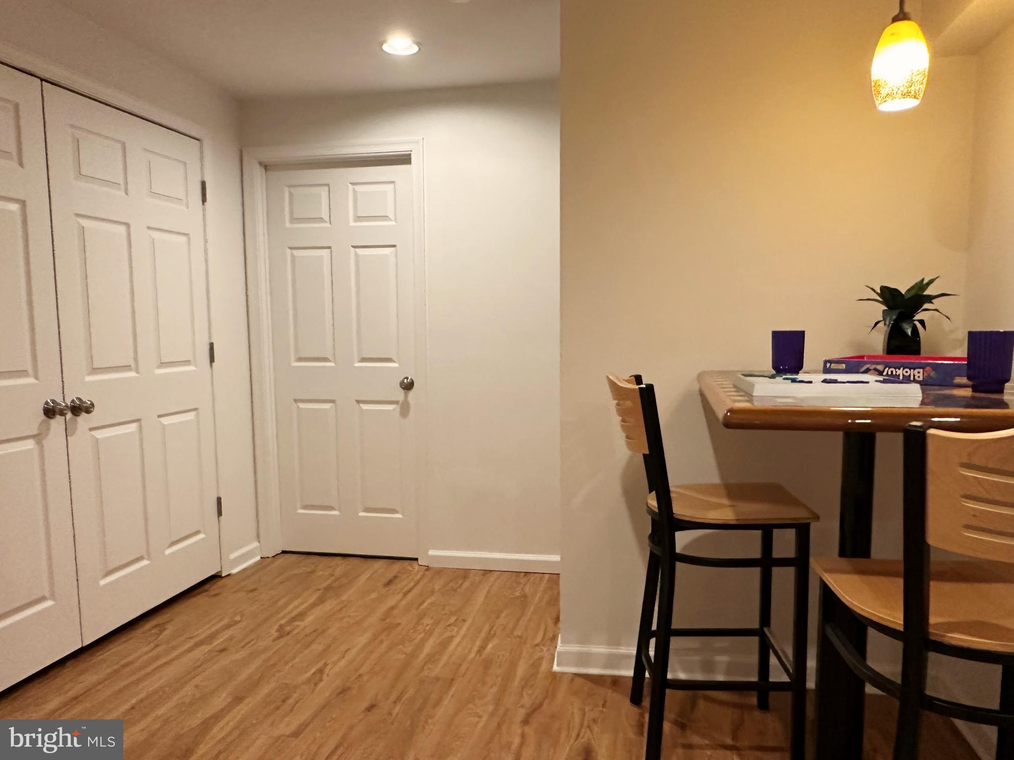 LINWOOD - Residential