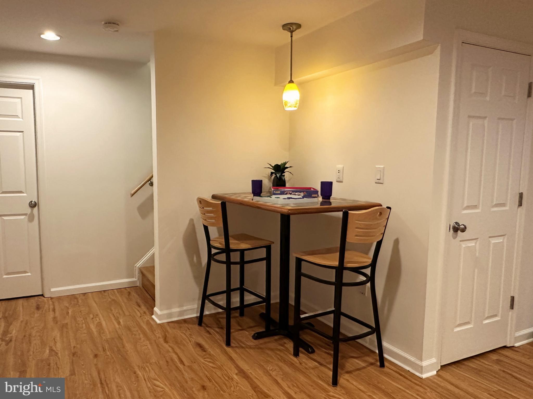 LINWOOD - Residential