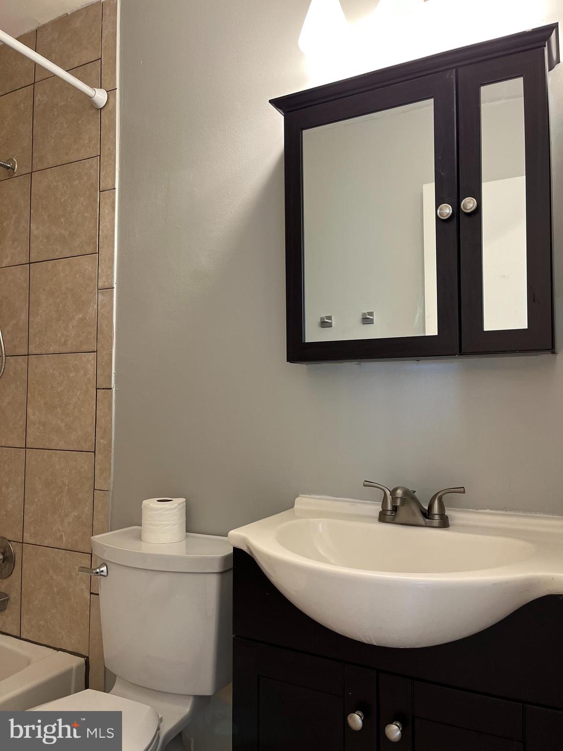 WILLIAMSTOWN - Residential