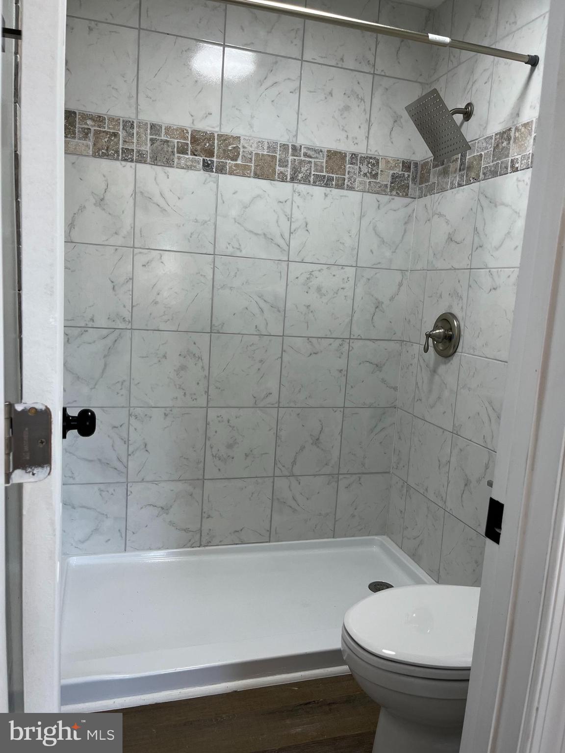 WILLIAMSTOWN - Residential