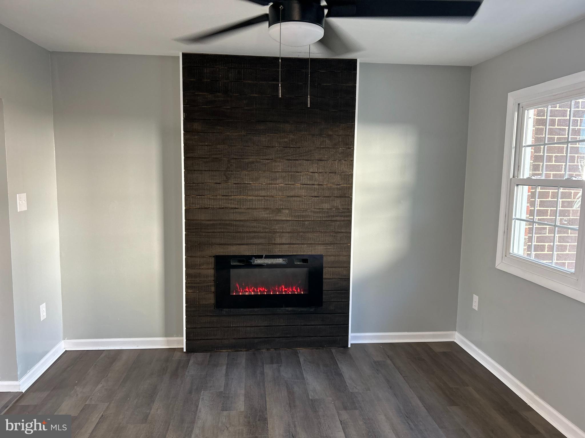 WILLIAMSTOWN - Residential