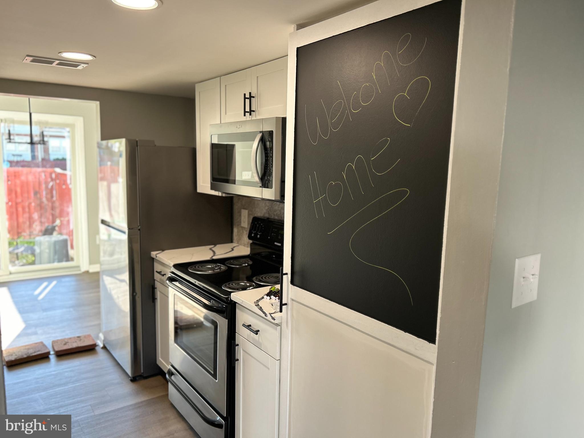 WILLIAMSTOWN - Residential