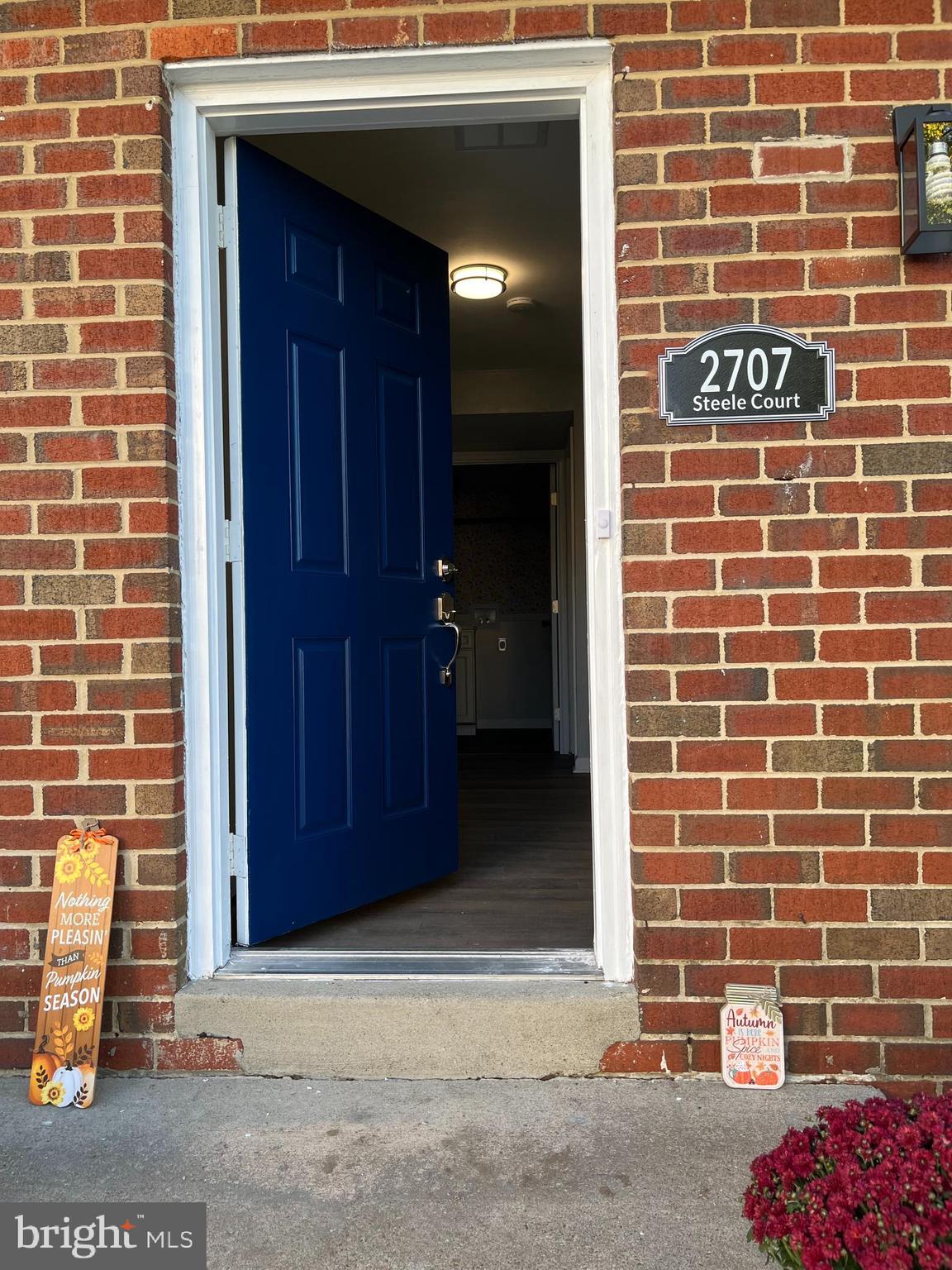 WILLIAMSTOWN - Residential