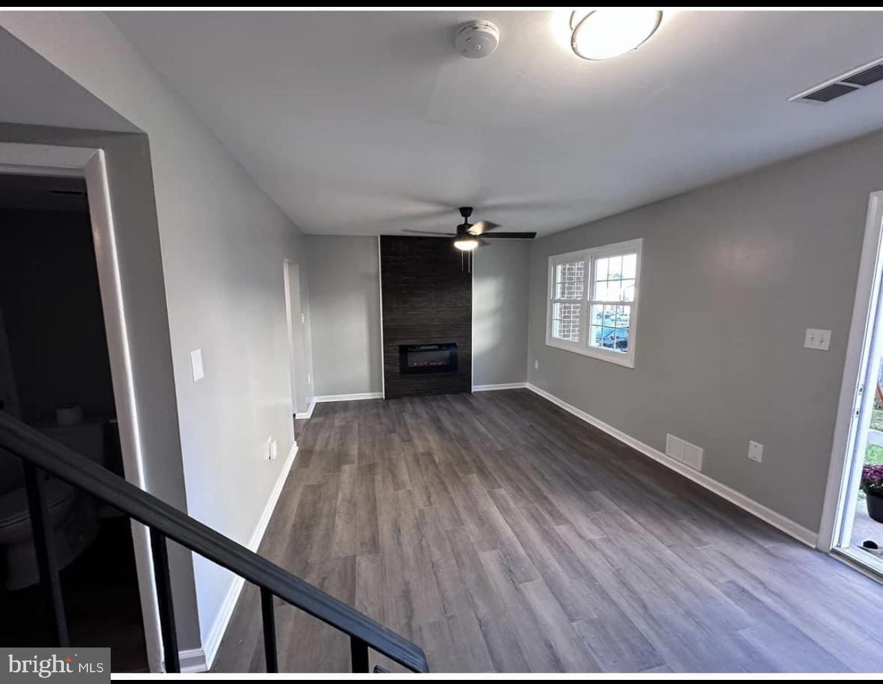 WILLIAMSTOWN - Residential