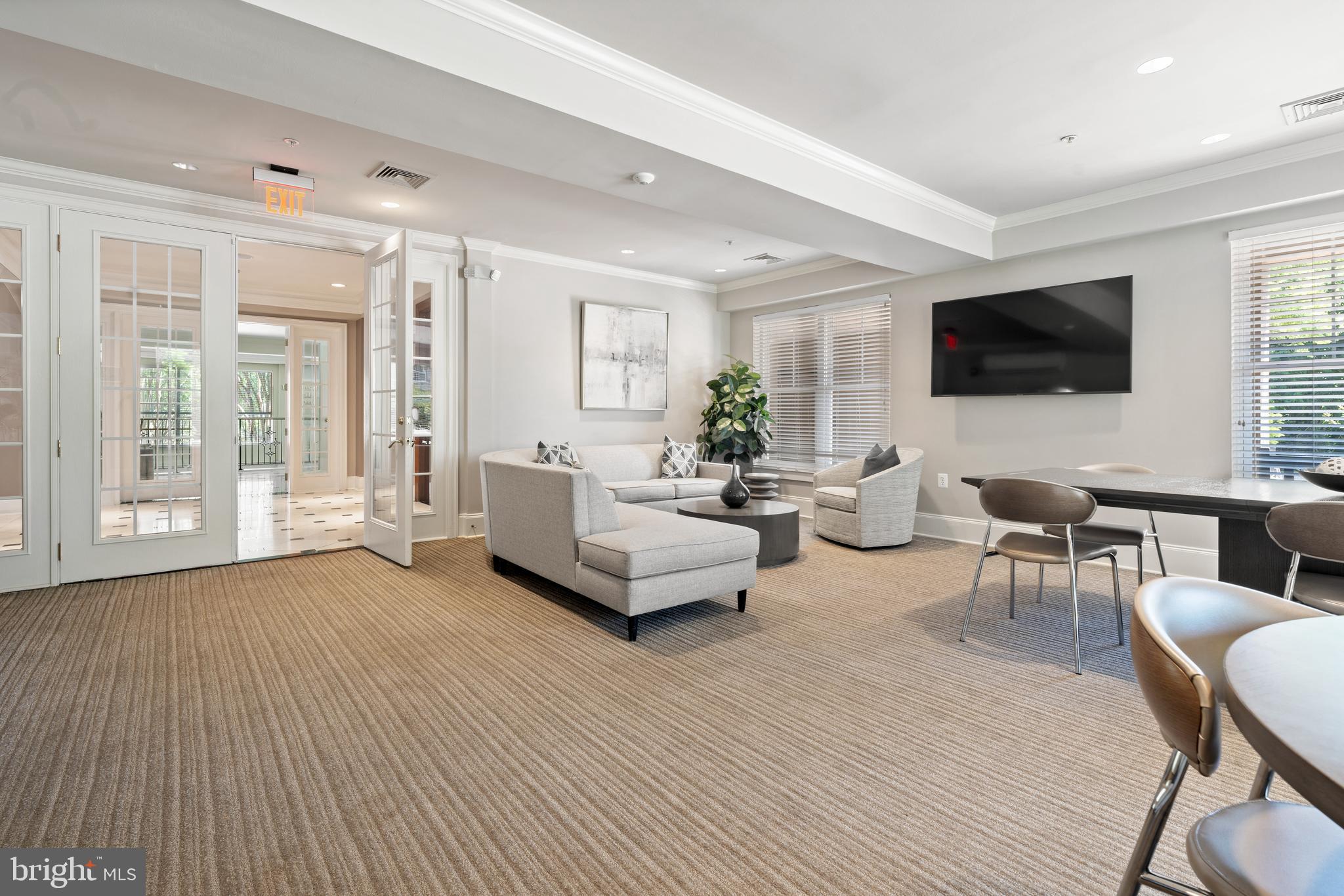 NORTH BETHESDA - Residential