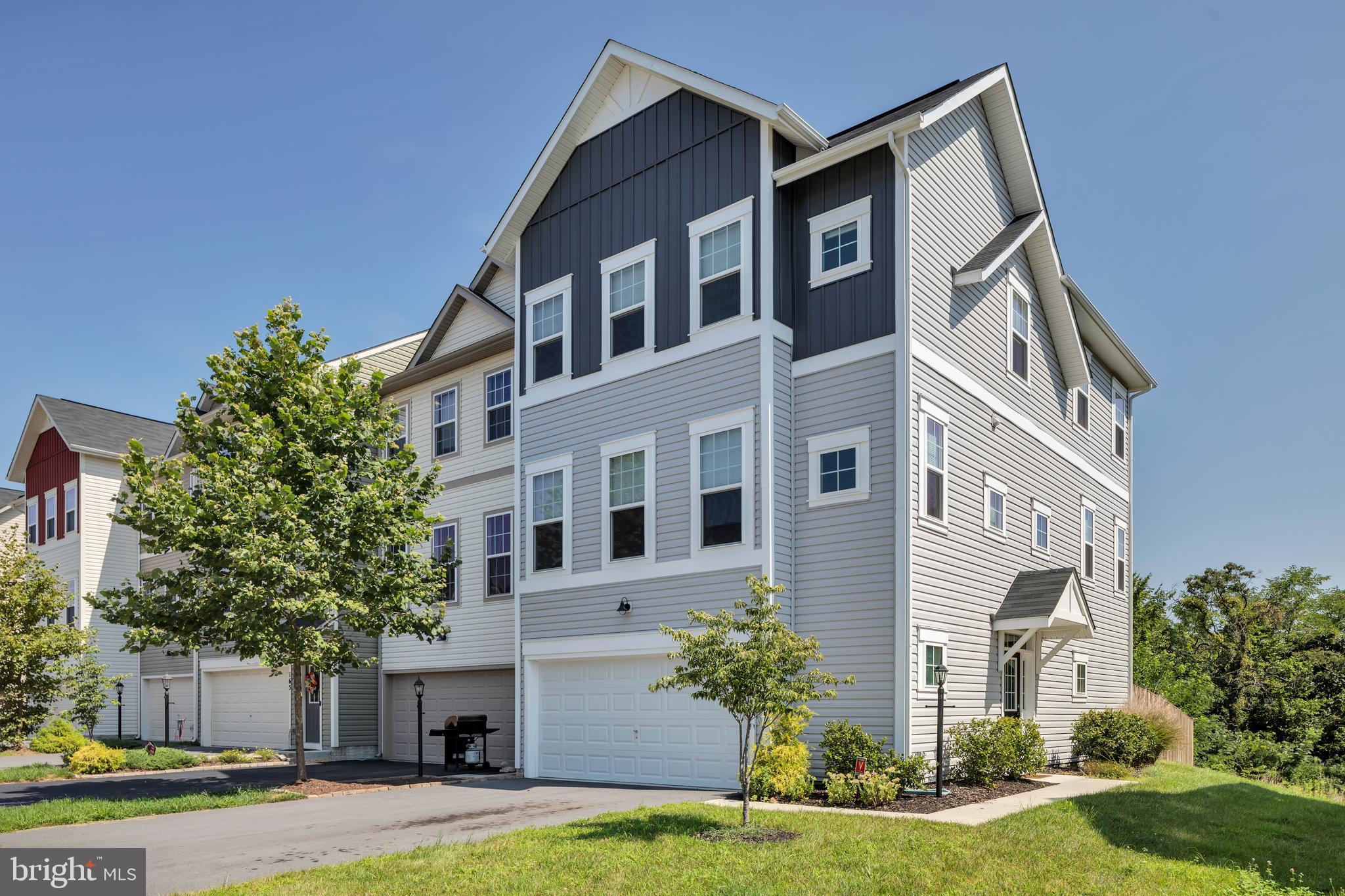 SNOWDEN BRIDGE - Residential Lease