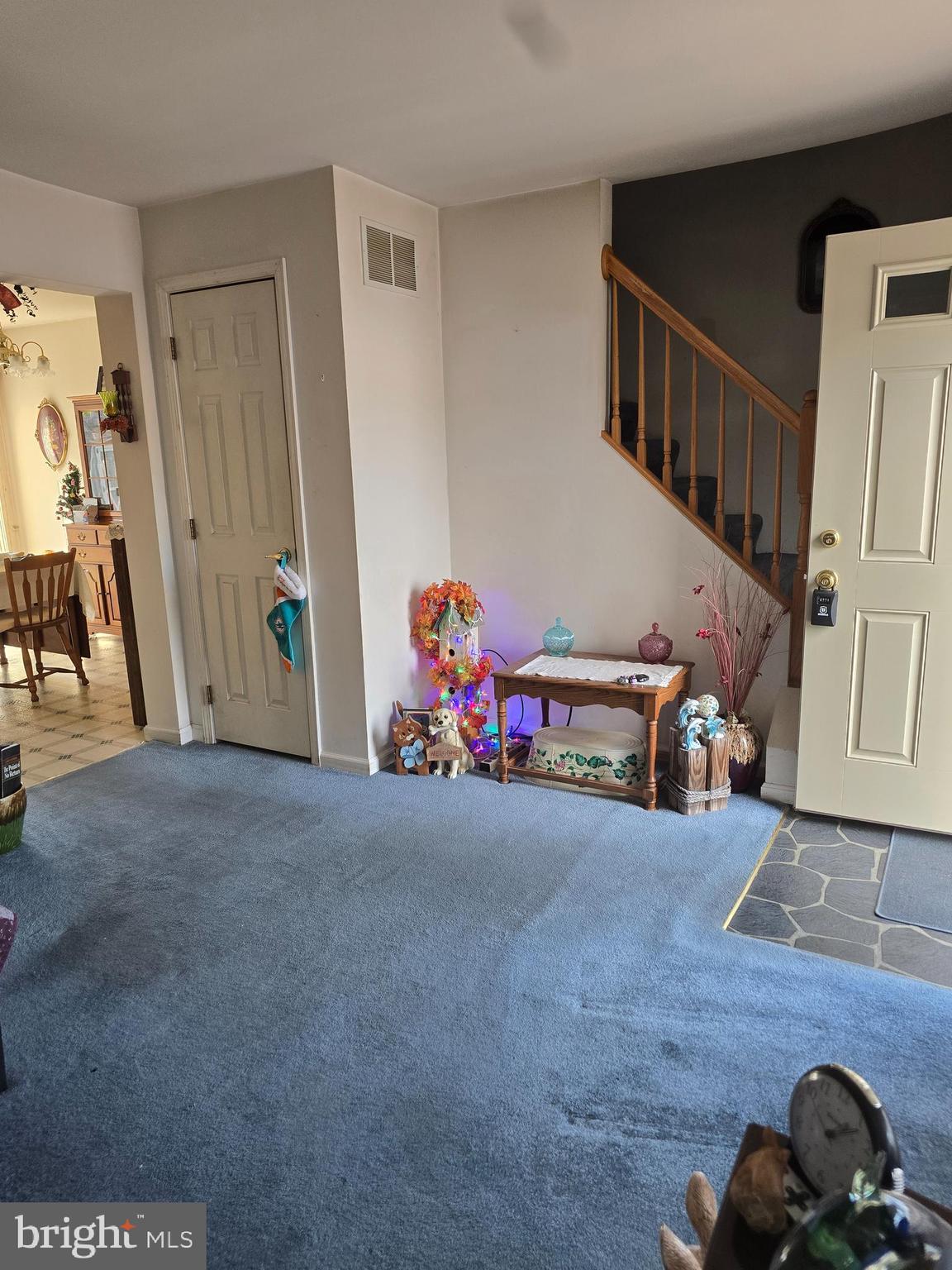 8815 KINGS ROAD