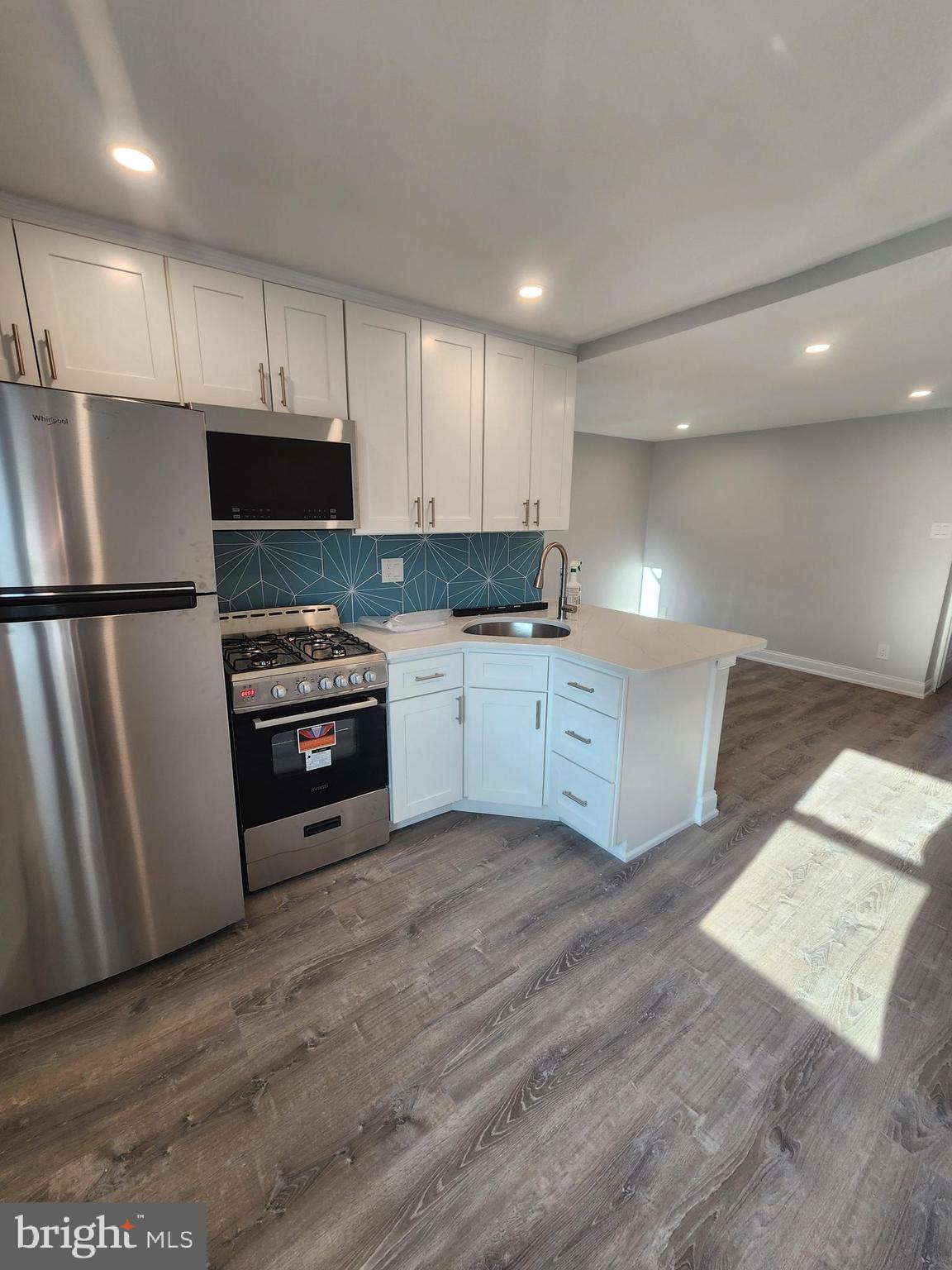 PHILADELPHIA (SOUTH) - Residential Lease