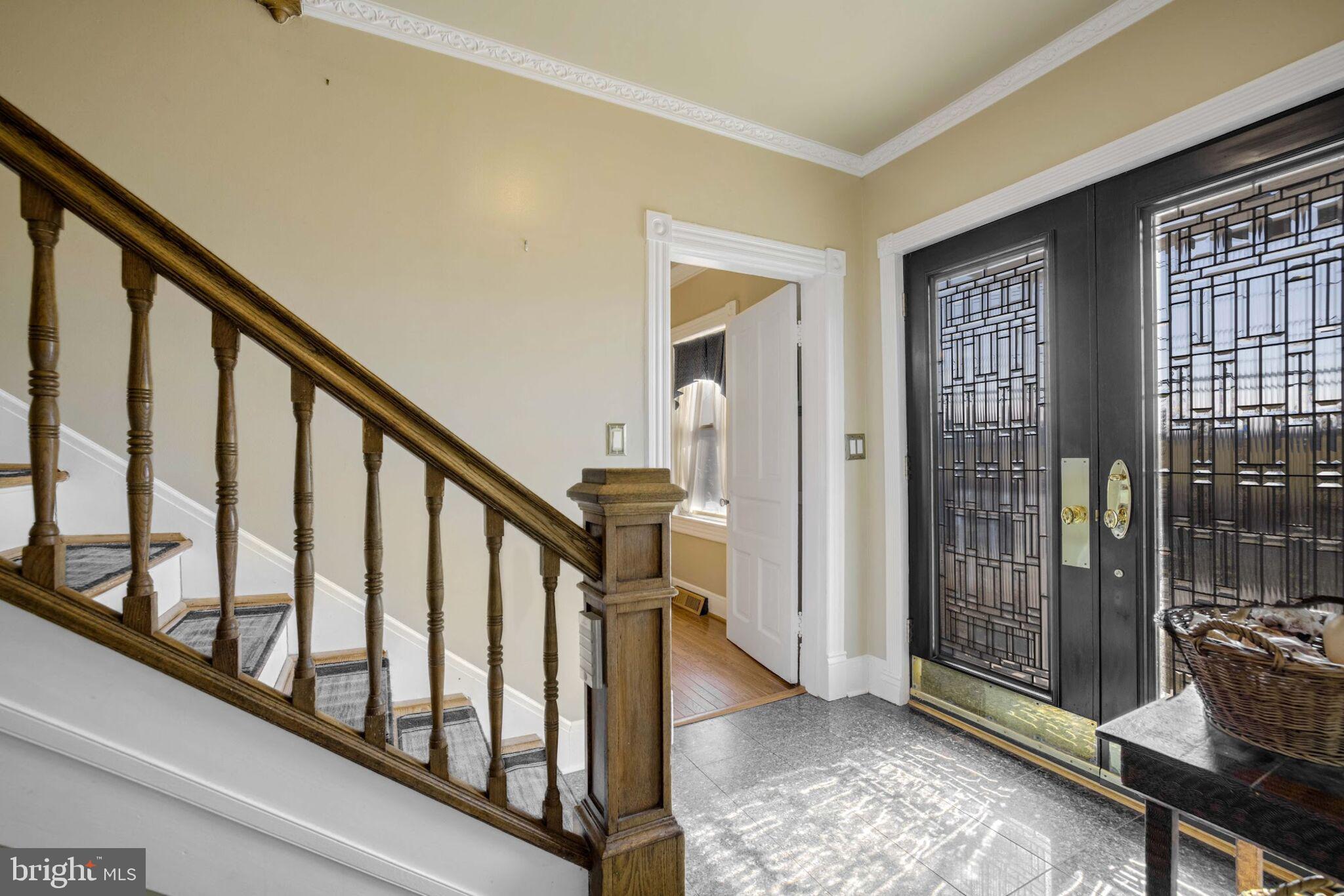 POOLESVILLE OUTSIDE - Residential