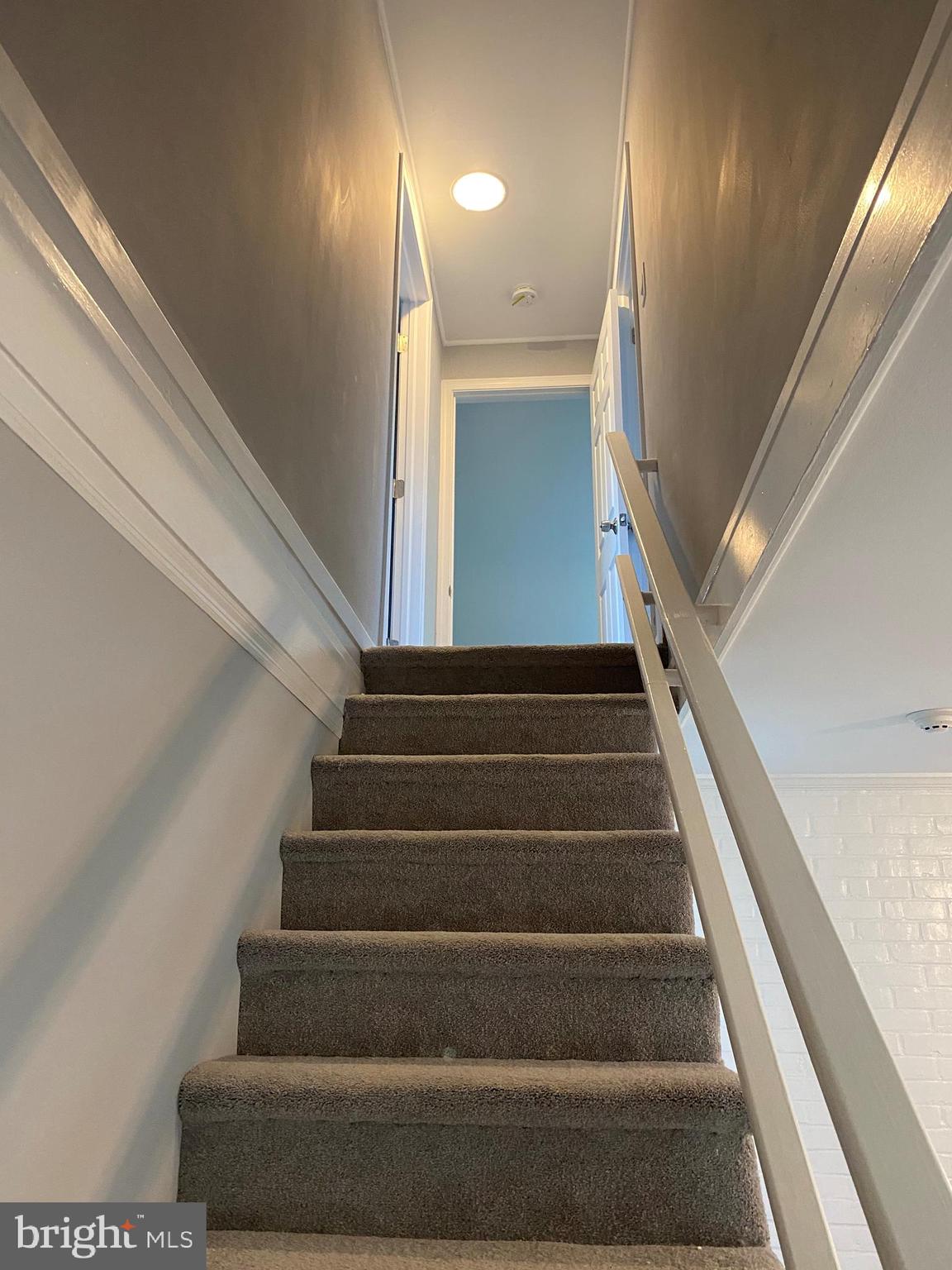 INDIAN CREEK - Residential Lease