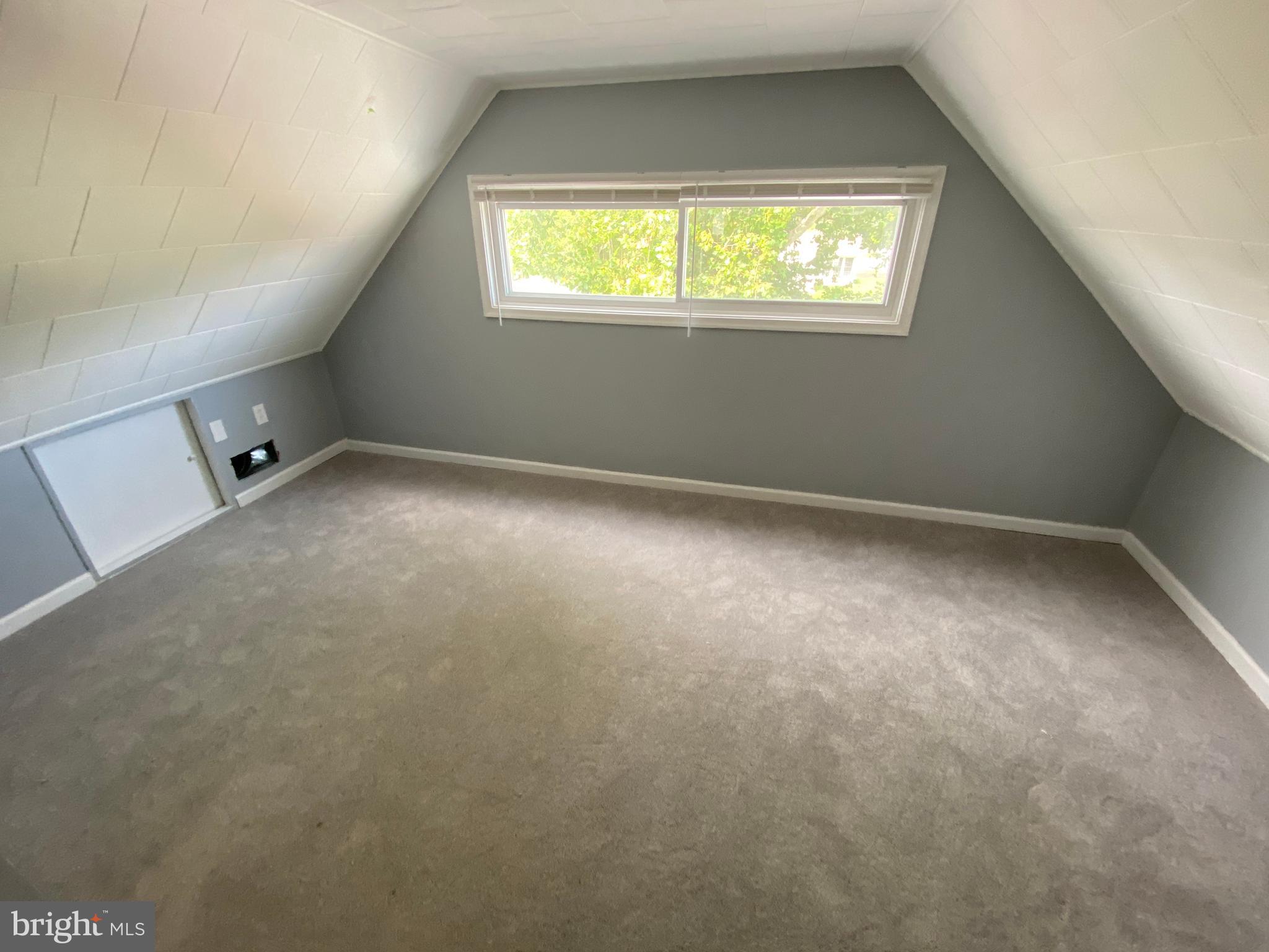 INDIAN CREEK - Residential Lease