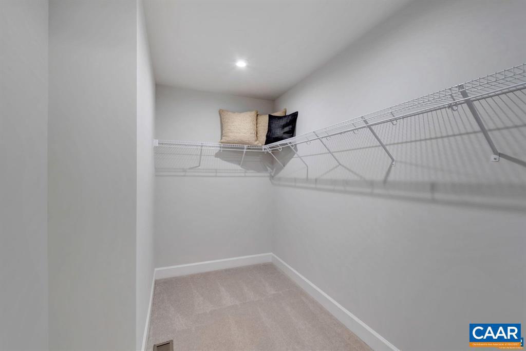 PLEASANT GREEN - Residential