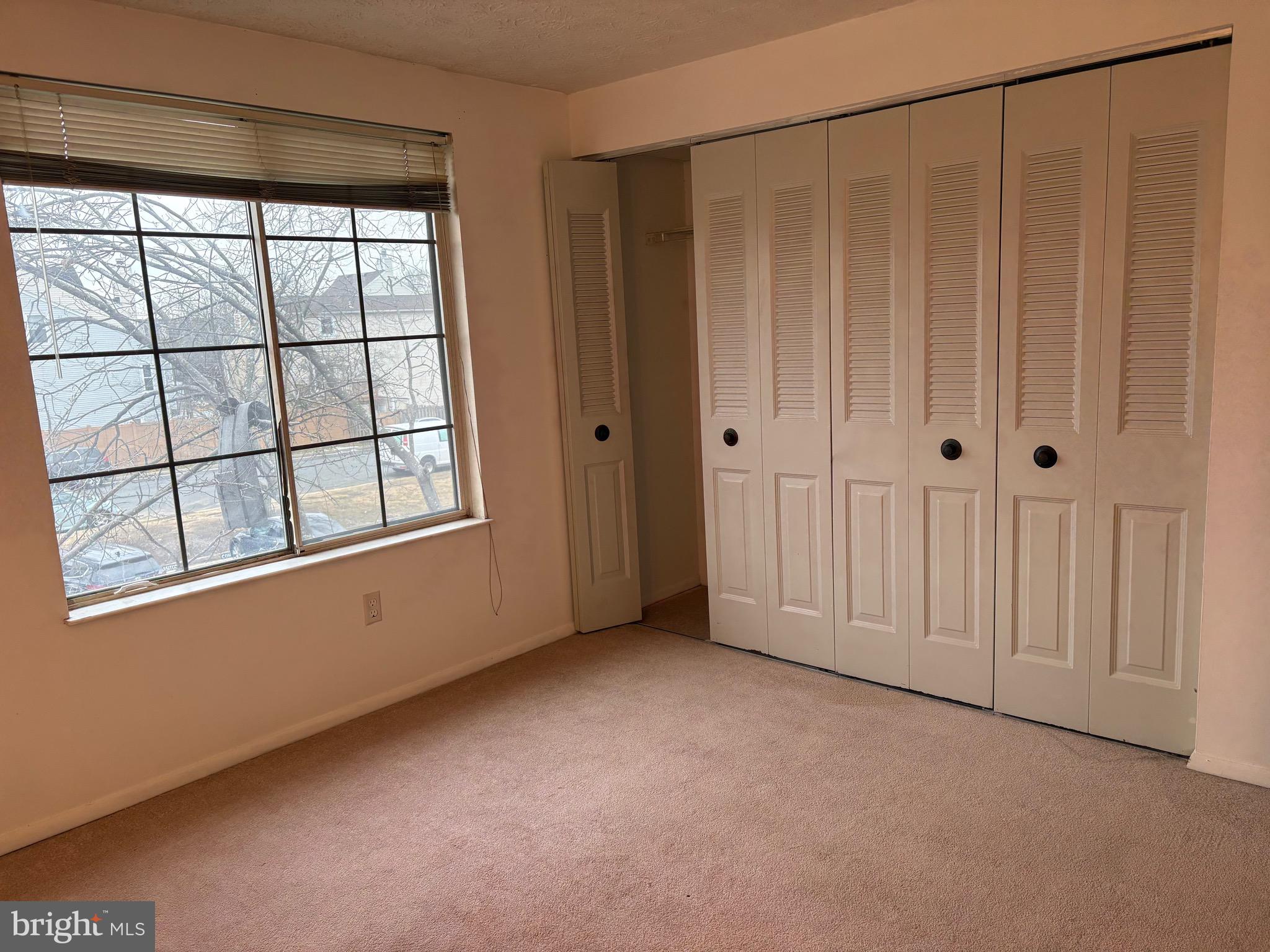 MOUNT VERNON LAKES - Residential