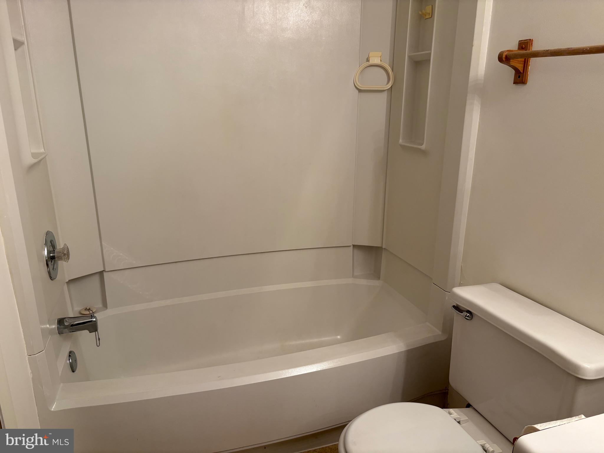 MOUNT VERNON LAKES - Residential