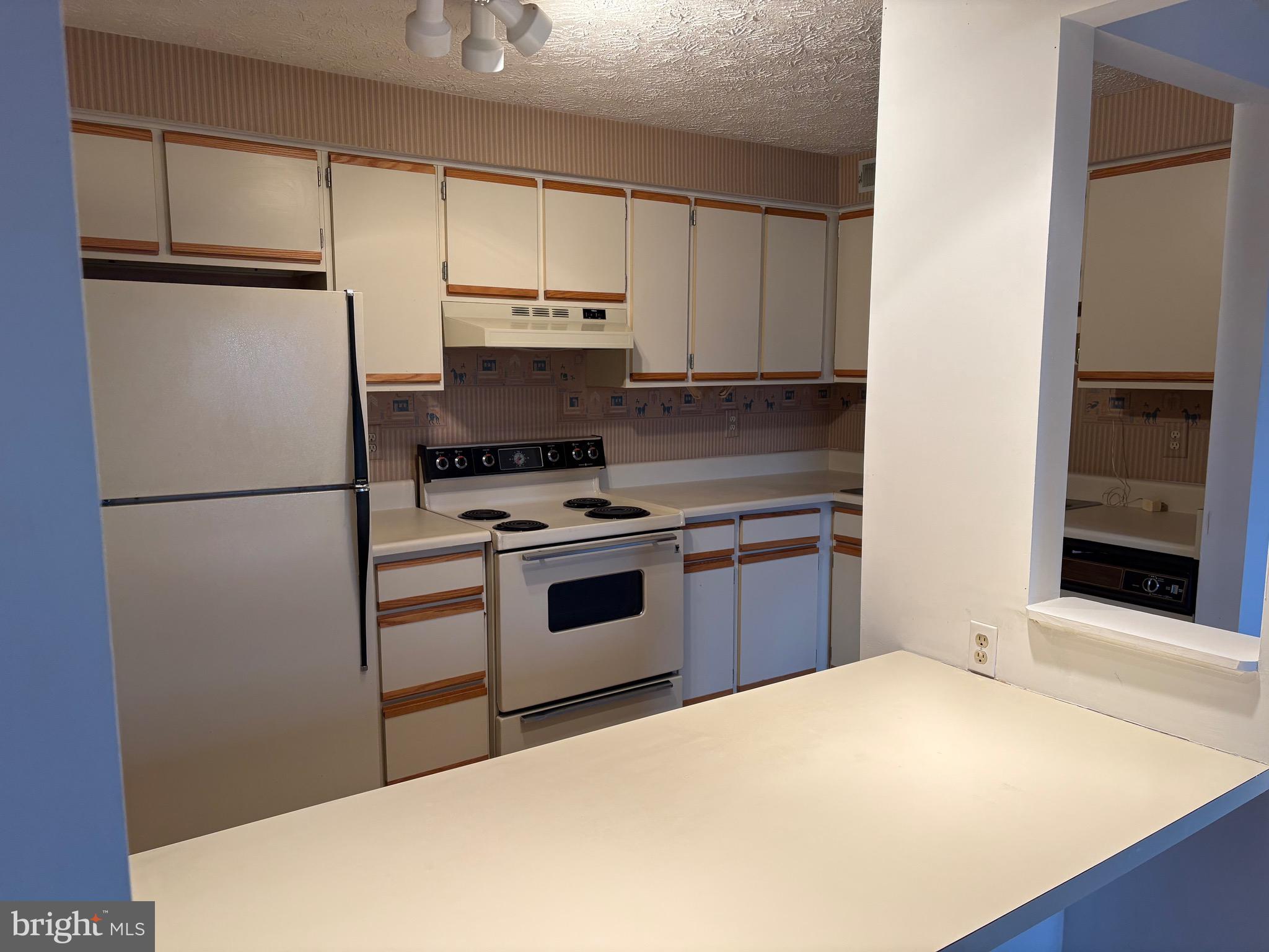 MOUNT VERNON LAKES - Residential