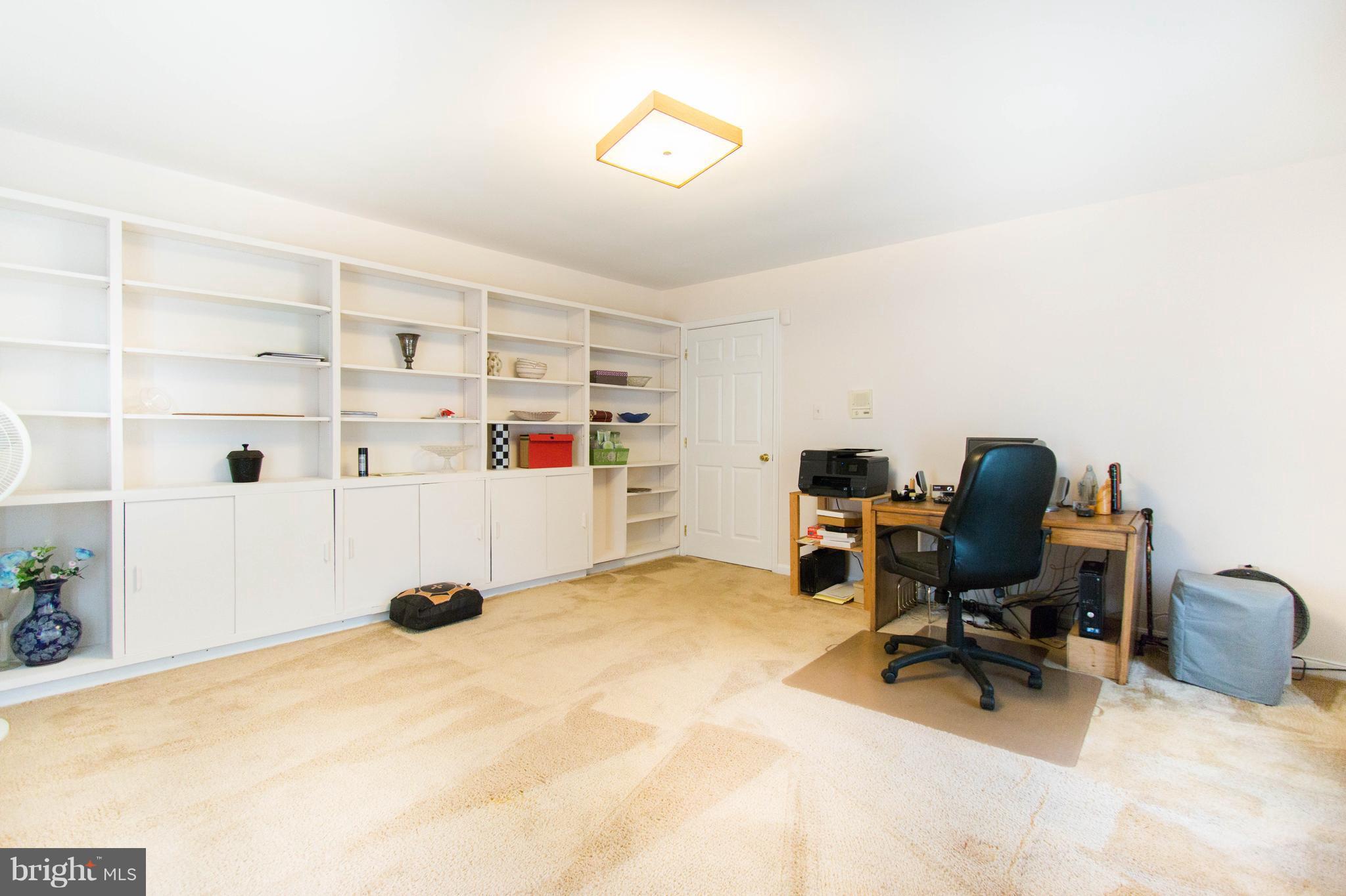 PARADISE ACRES - Residential