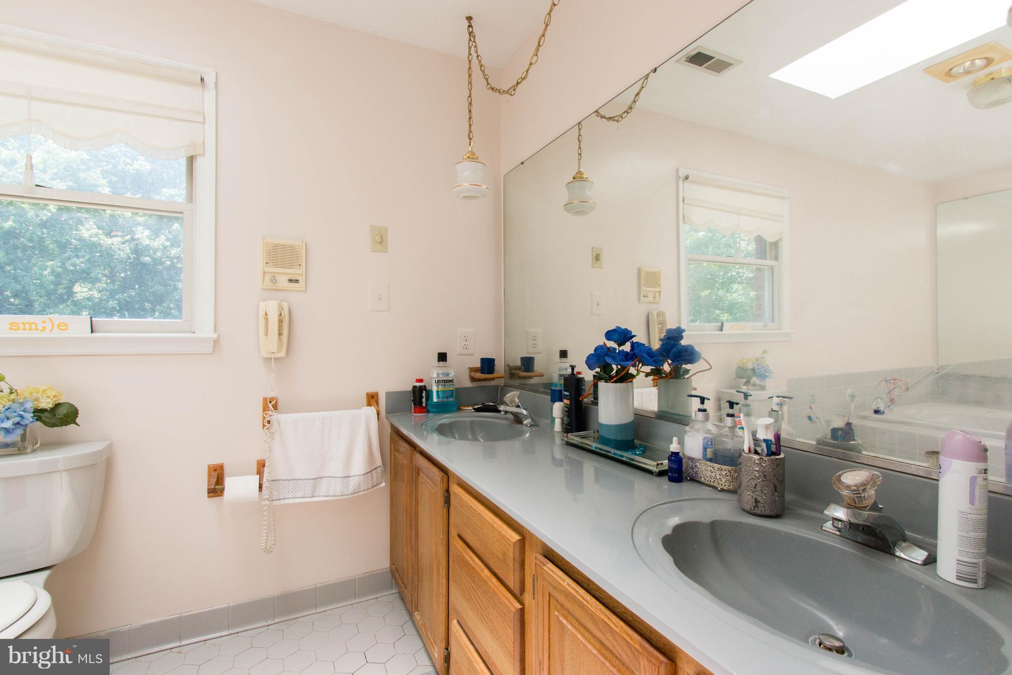 PARADISE ACRES - Residential