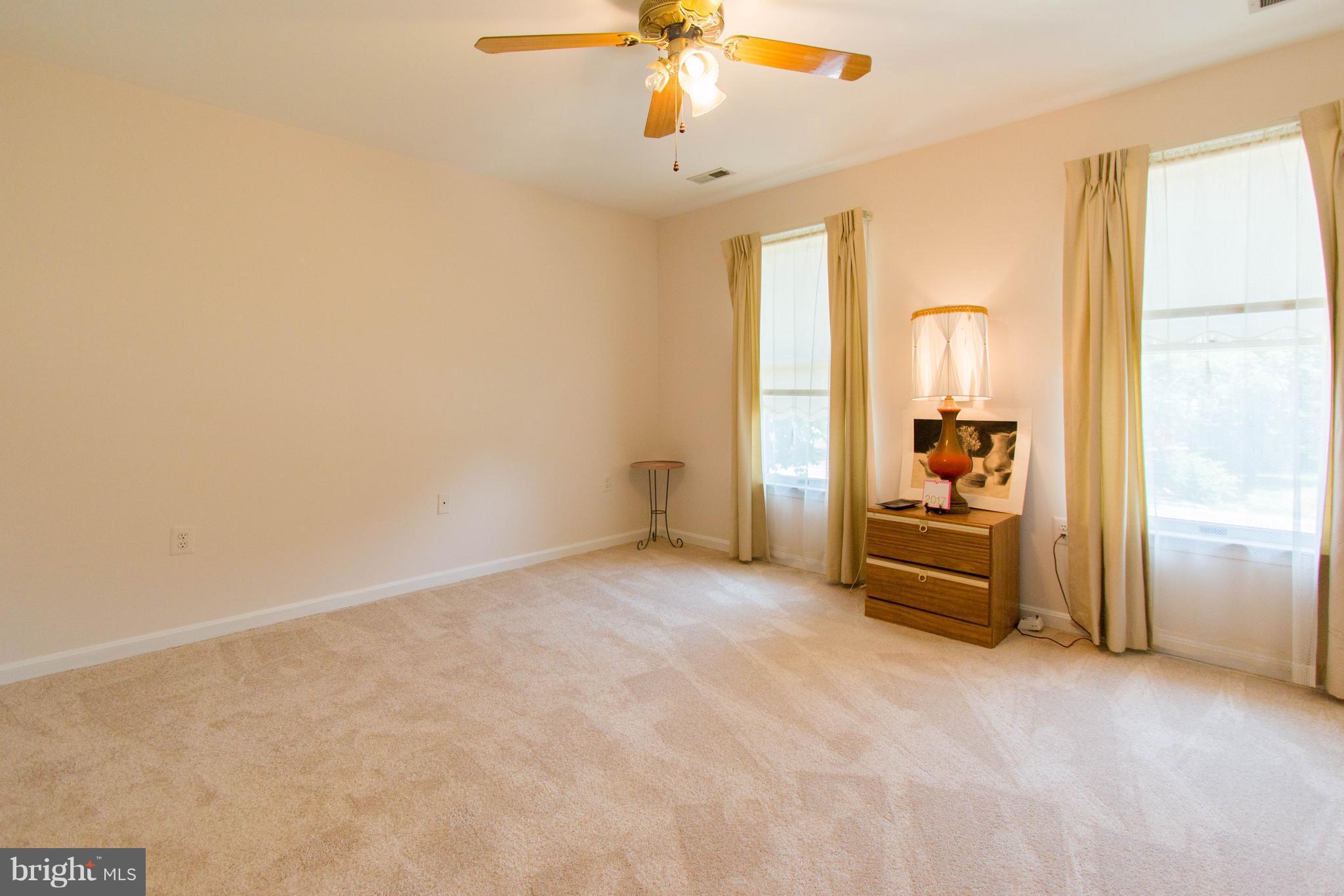 PARADISE ACRES - Residential