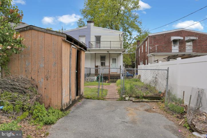 NORTHMONT - Residential