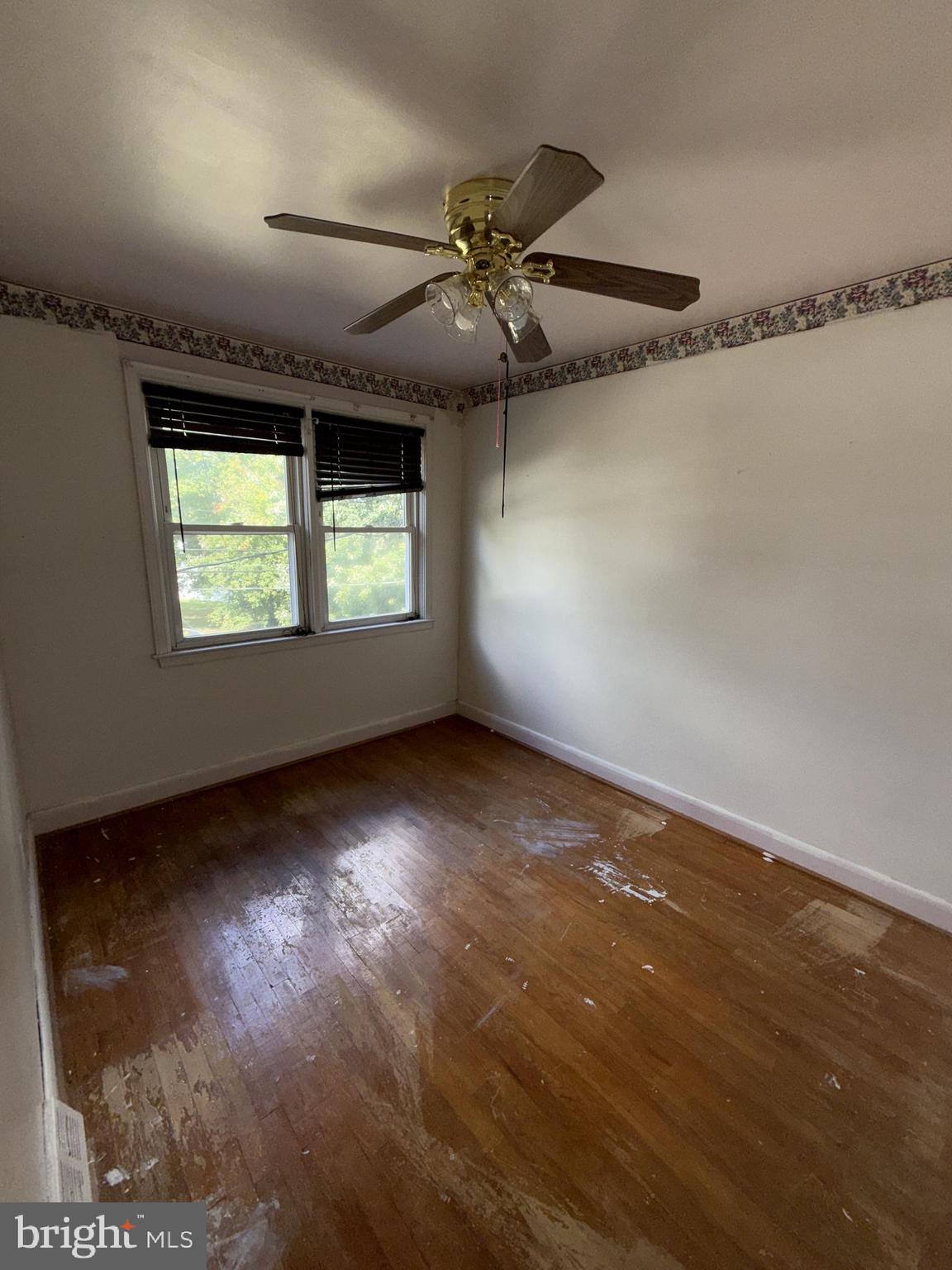 MIDDLESEX - Residential