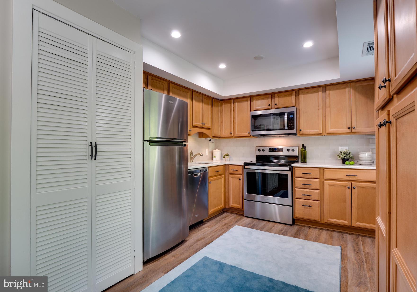 BOLLING BROOK - Residential