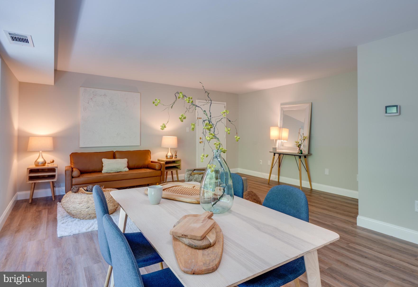 BOLLING BROOK - Residential