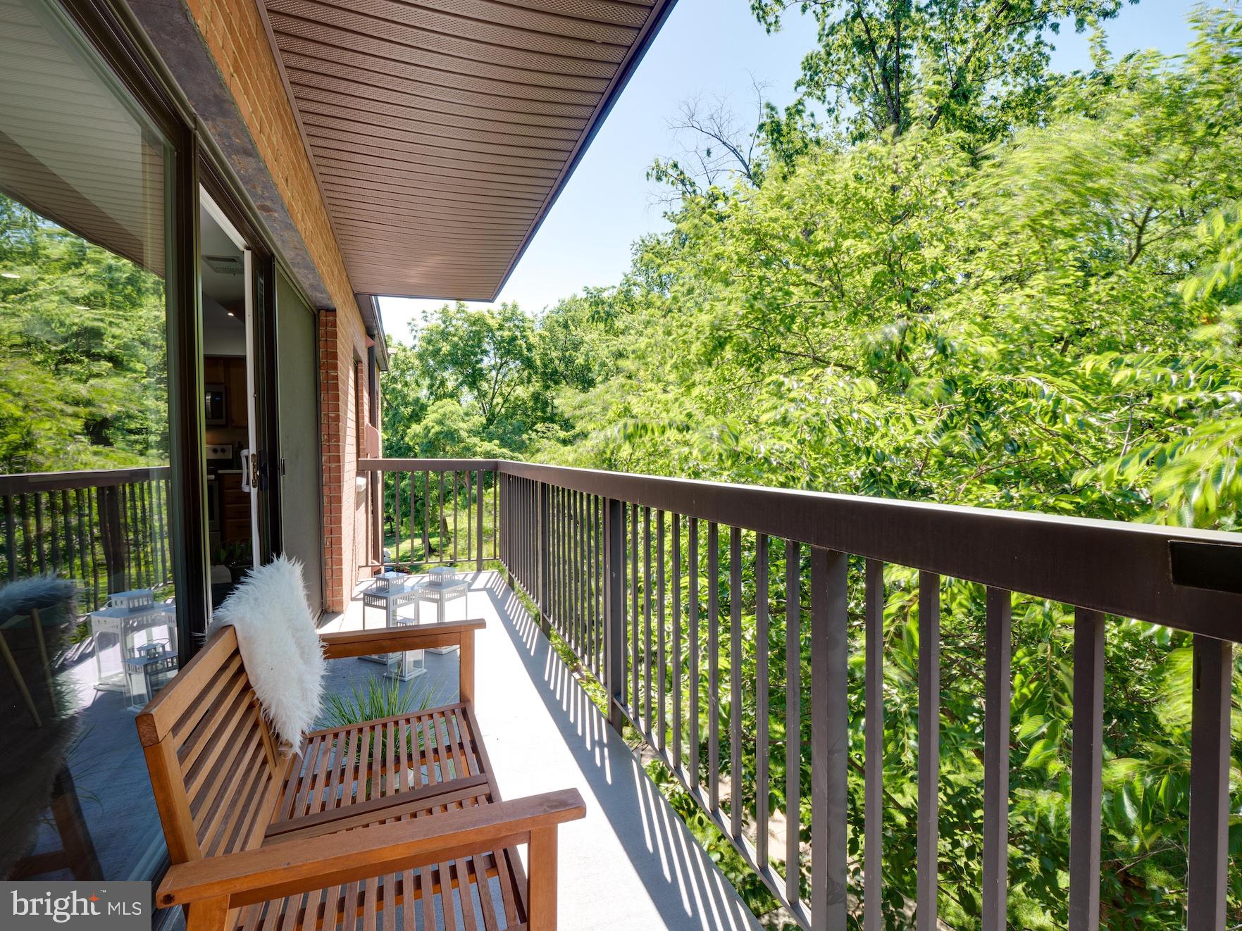 BOLLING BROOK - Residential