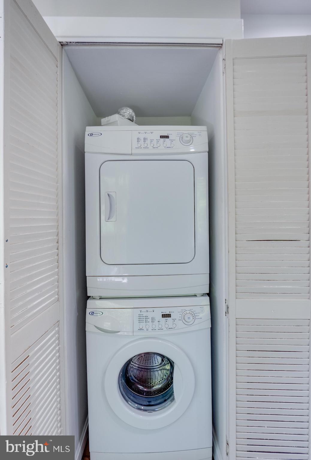 BOLLING BROOK - Residential