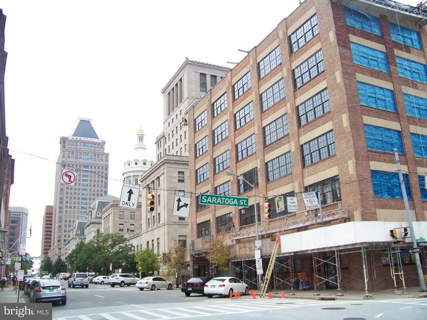 Spacious 1,342 sq. ft. 2BR 2BA authentic converted industrial loft. Open floor plan, exposed brick, concrete, wood floors: finest details and finishes, shoji screen pocket doors gourmet kitchen with granite center island, stainless appliances, washer/dryer, en-suite master bath w/walk-in closet, dual entry 2nd bath, huge warehouse windows. Urban sophistication and major wow factor in super convenient location! Parking available in lot next door to building.