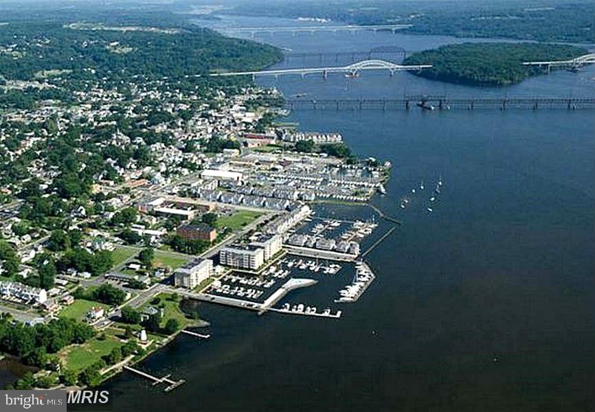 CANVASBACK COVE - Residential