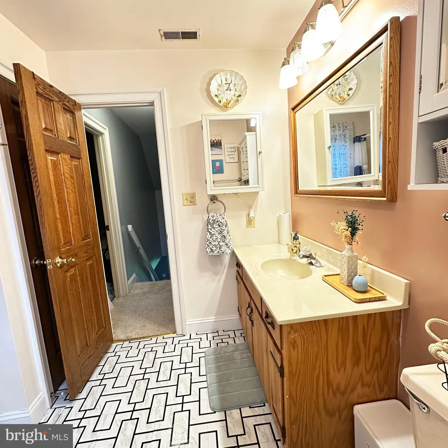 Lusby, Maryland 20657, United States, 3 Bedrooms Bedrooms, ,4 BathroomsBathrooms,Residential,Active,137524