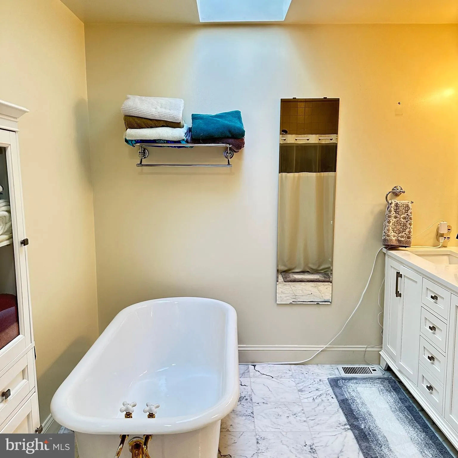 Lusby, Maryland 20657, United States, 3 Bedrooms Bedrooms, ,4 BathroomsBathrooms,Residential,Active,137524