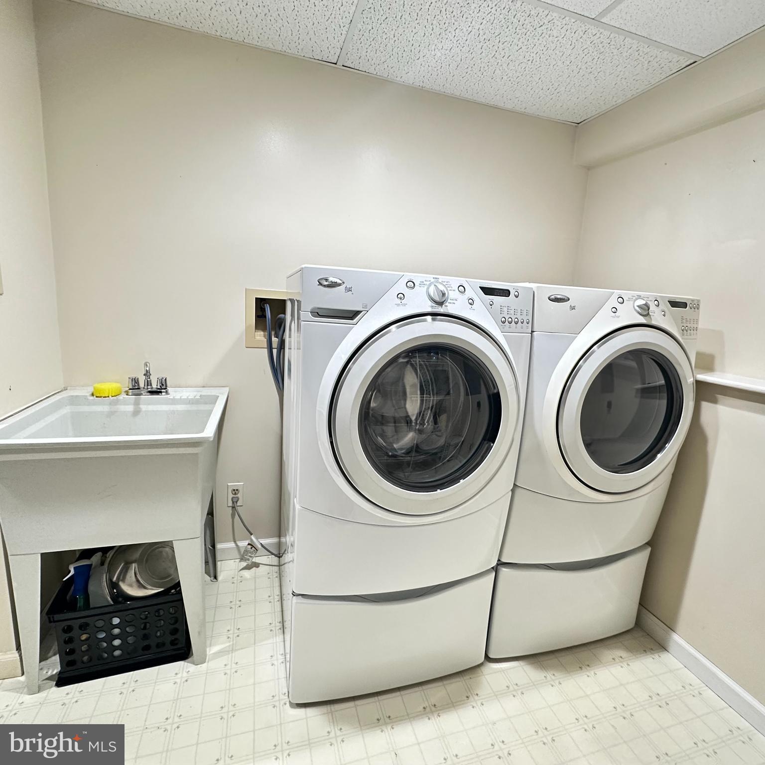 CHESAPEAKE RANCH ESTATES - Residential Lease