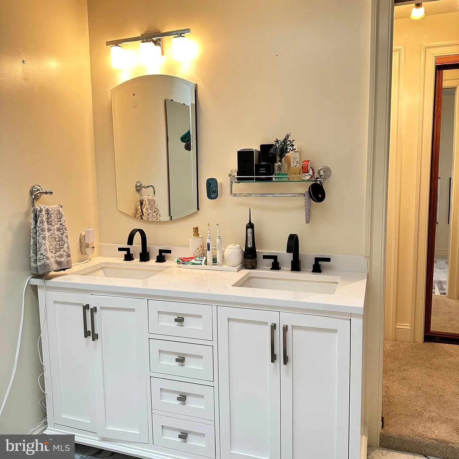 Lusby, Maryland 20657, United States, 3 Bedrooms Bedrooms, ,4 BathroomsBathrooms,Residential,Active,137524