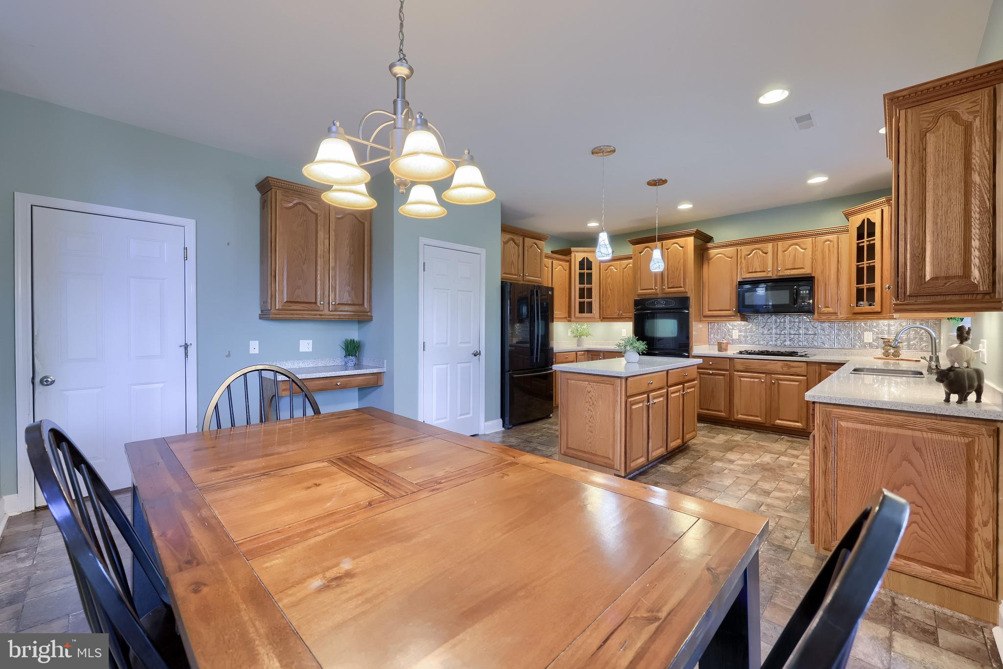 FOX RUN CREEK ESTATES - Residential