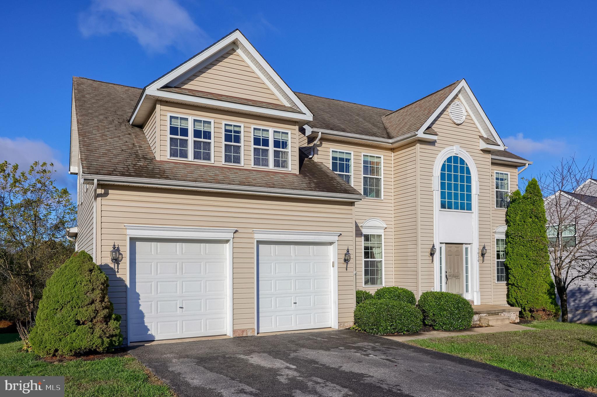 1636 FOUNTAIN ROCK DRIVE