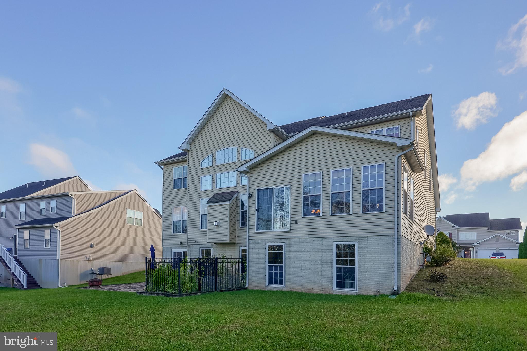 FOX RUN CREEK ESTATES - Residential