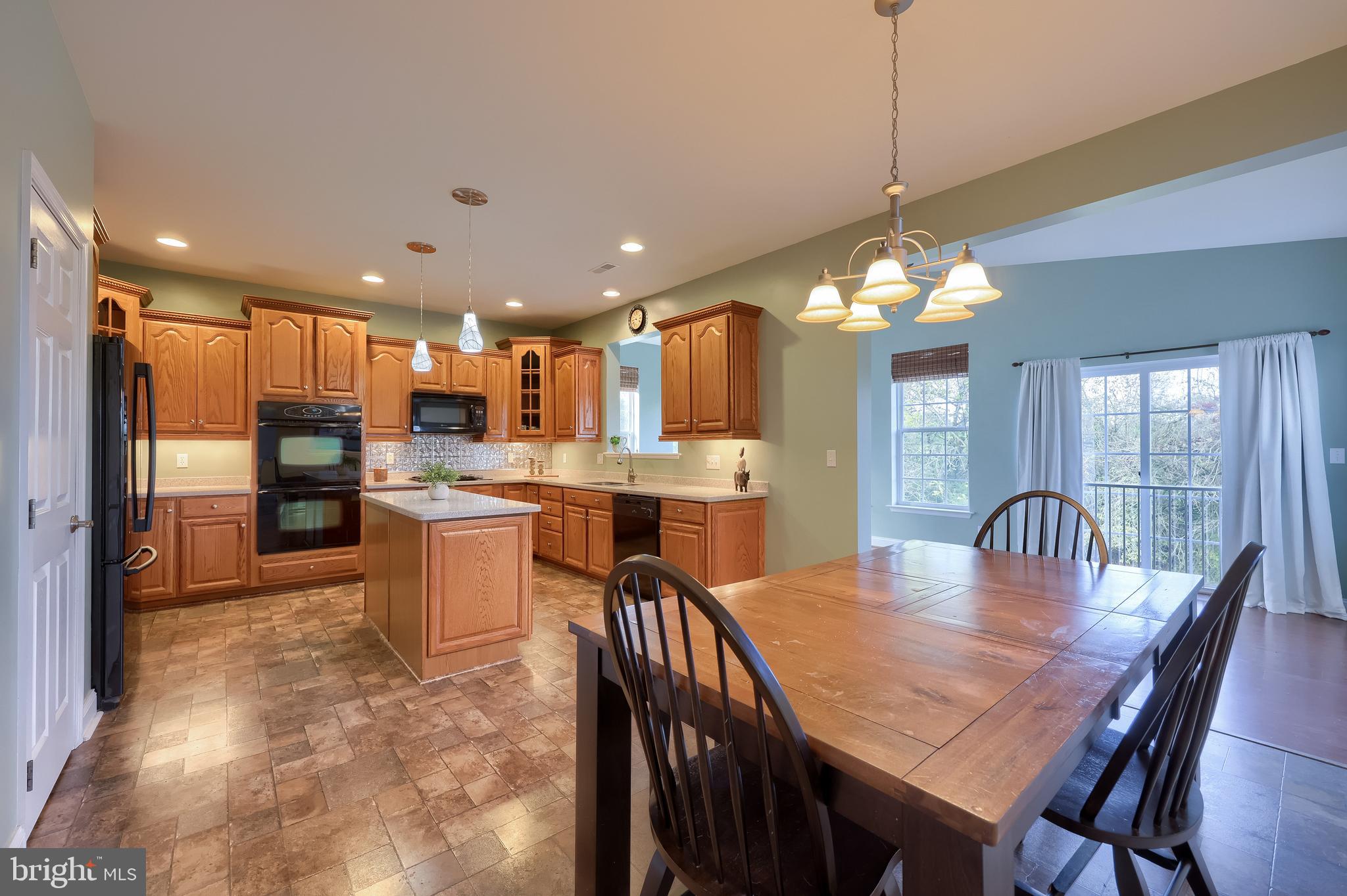 FOX RUN CREEK ESTATES - Residential