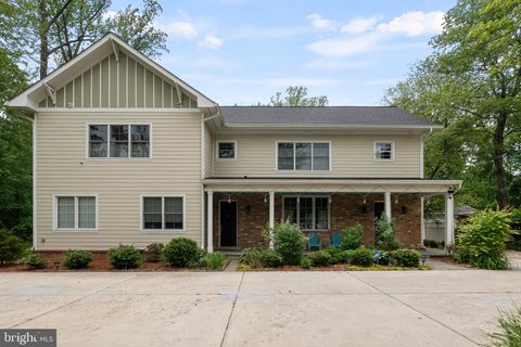 5104 BIRCH LANE ANNANDALE VA 22003
