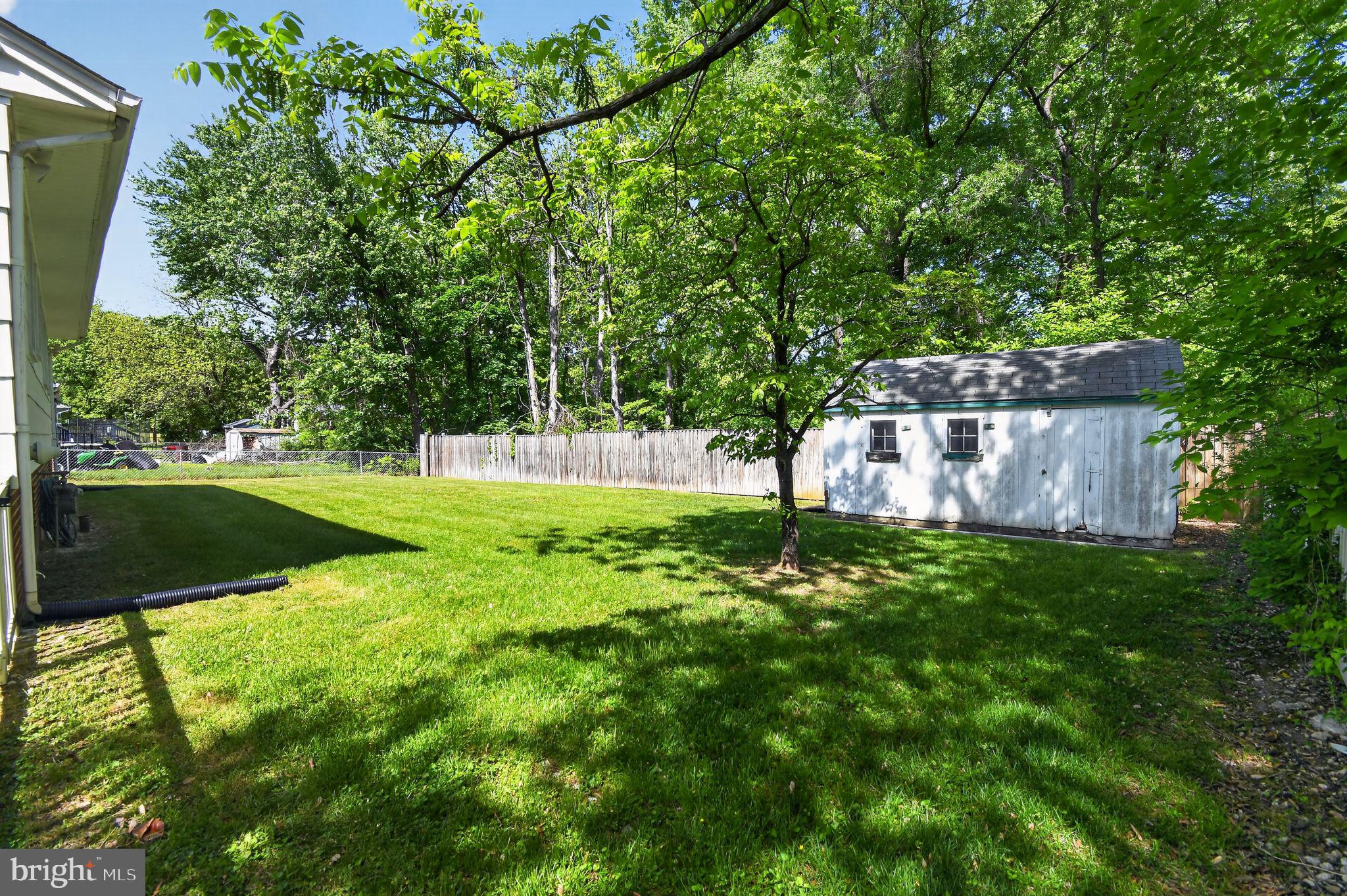SUMMIT HALL - Residential
