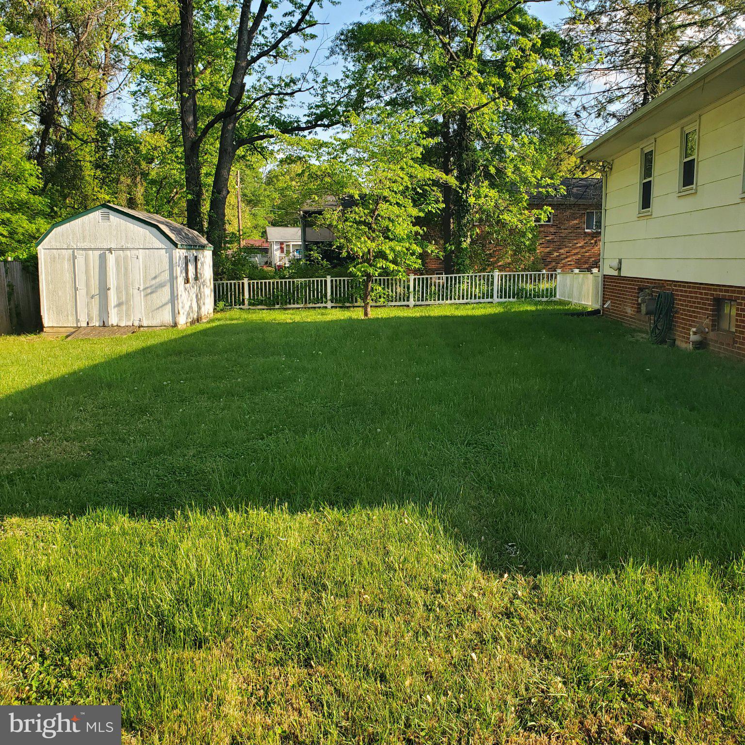 SUMMIT HALL - Residential