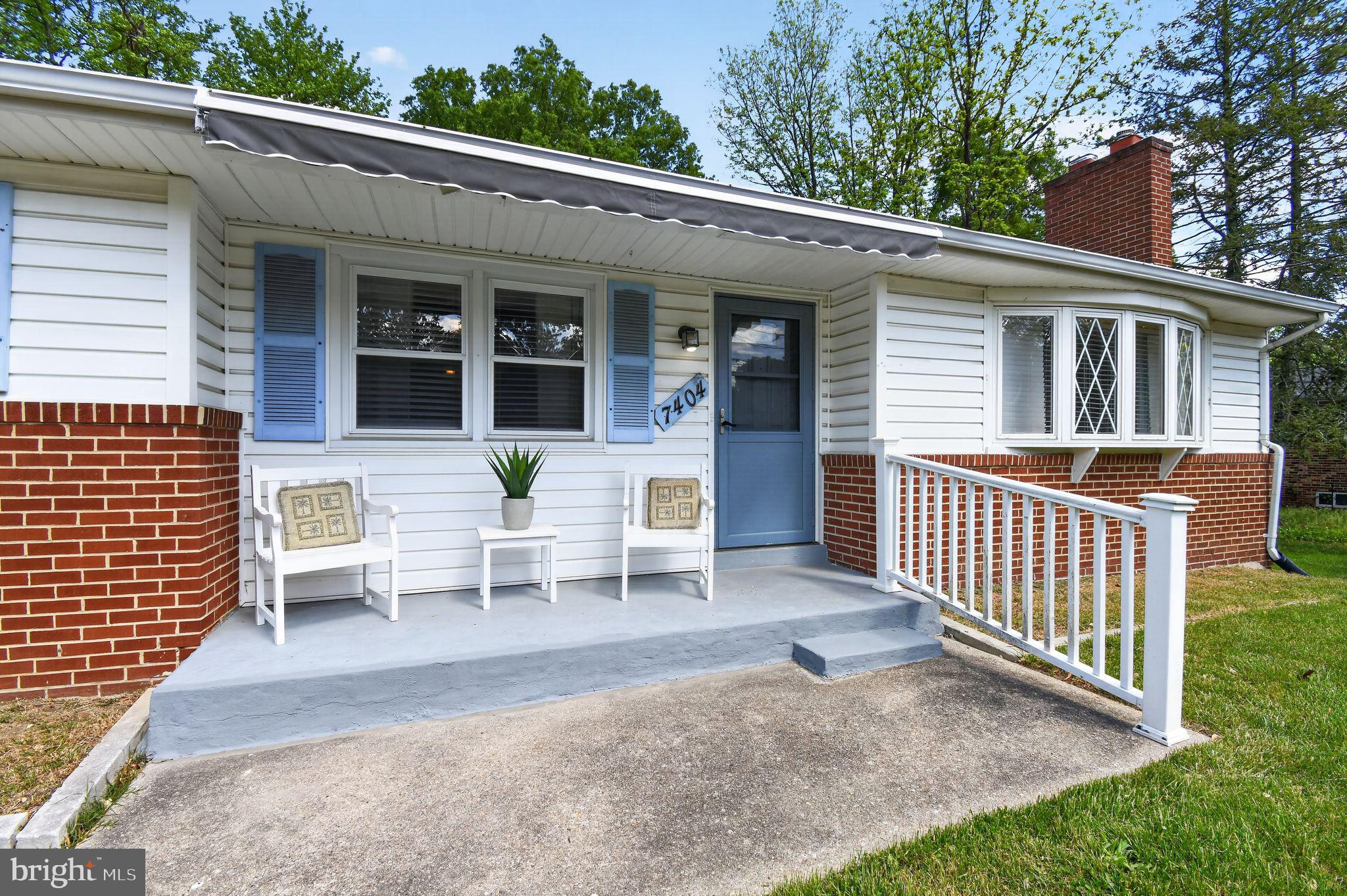 SUMMIT HALL - Residential