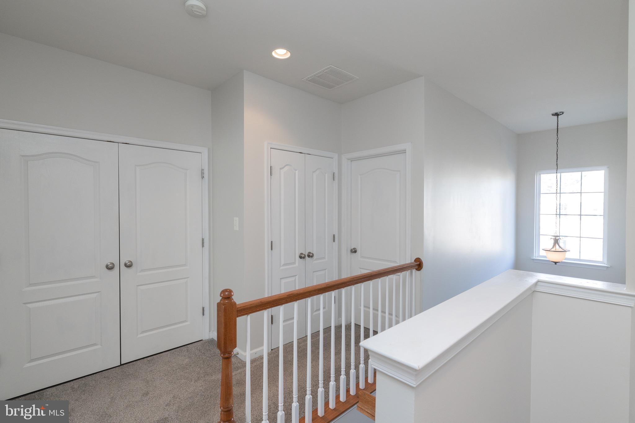 WAKELAND MANOR - Residential