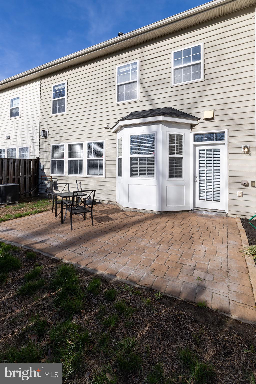 WAKELAND MANOR - Residential