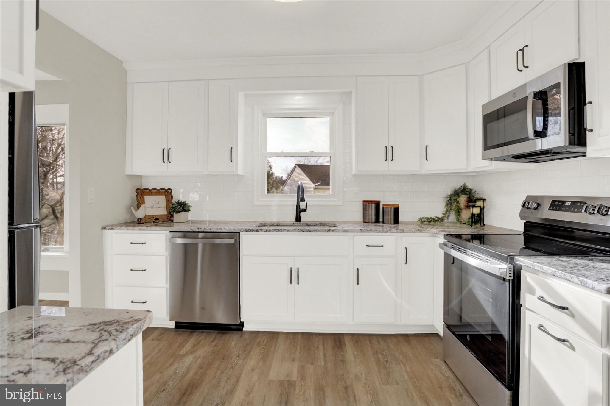 ALLENVIEW - Residential