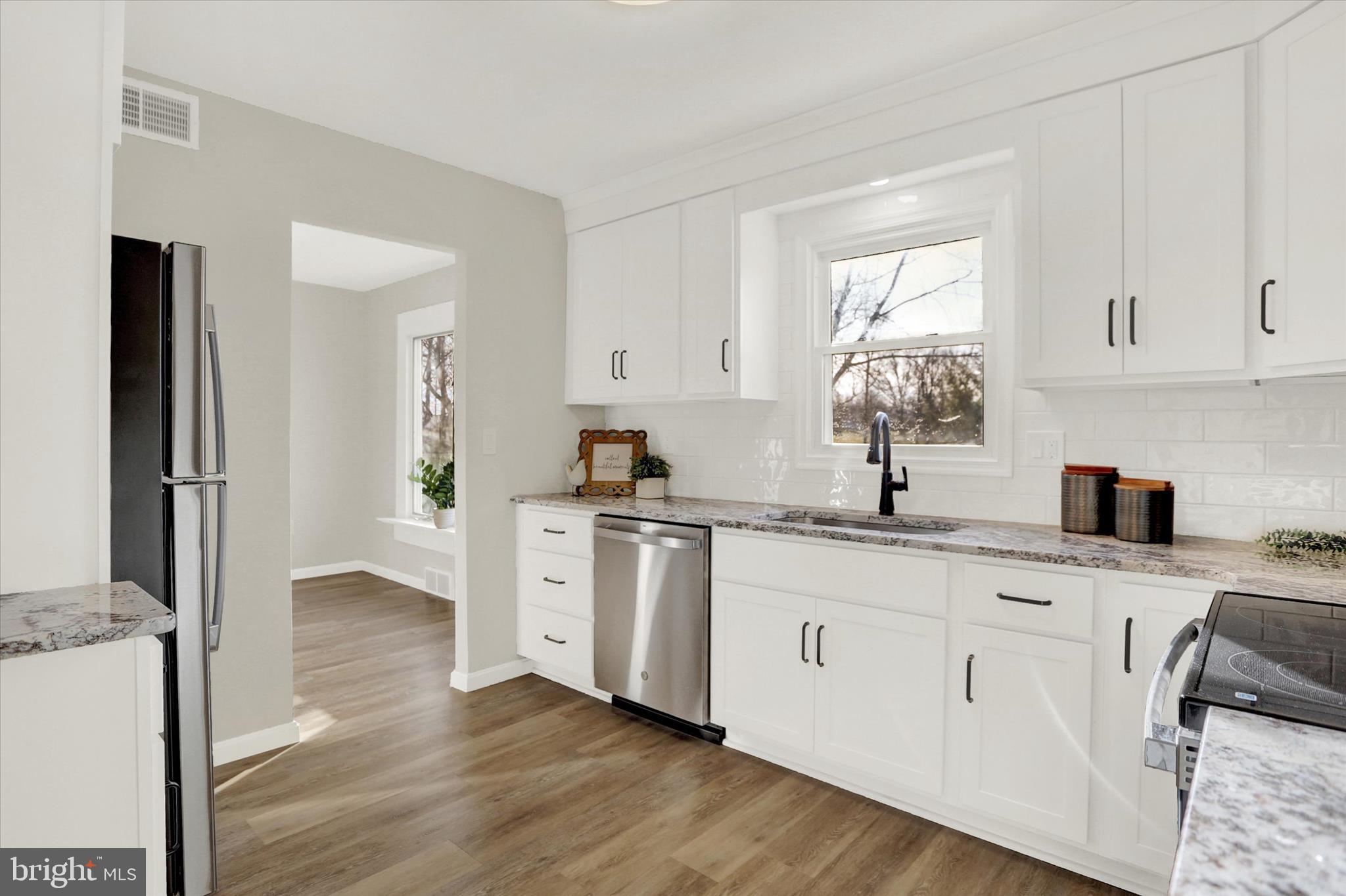 ALLENVIEW - Residential