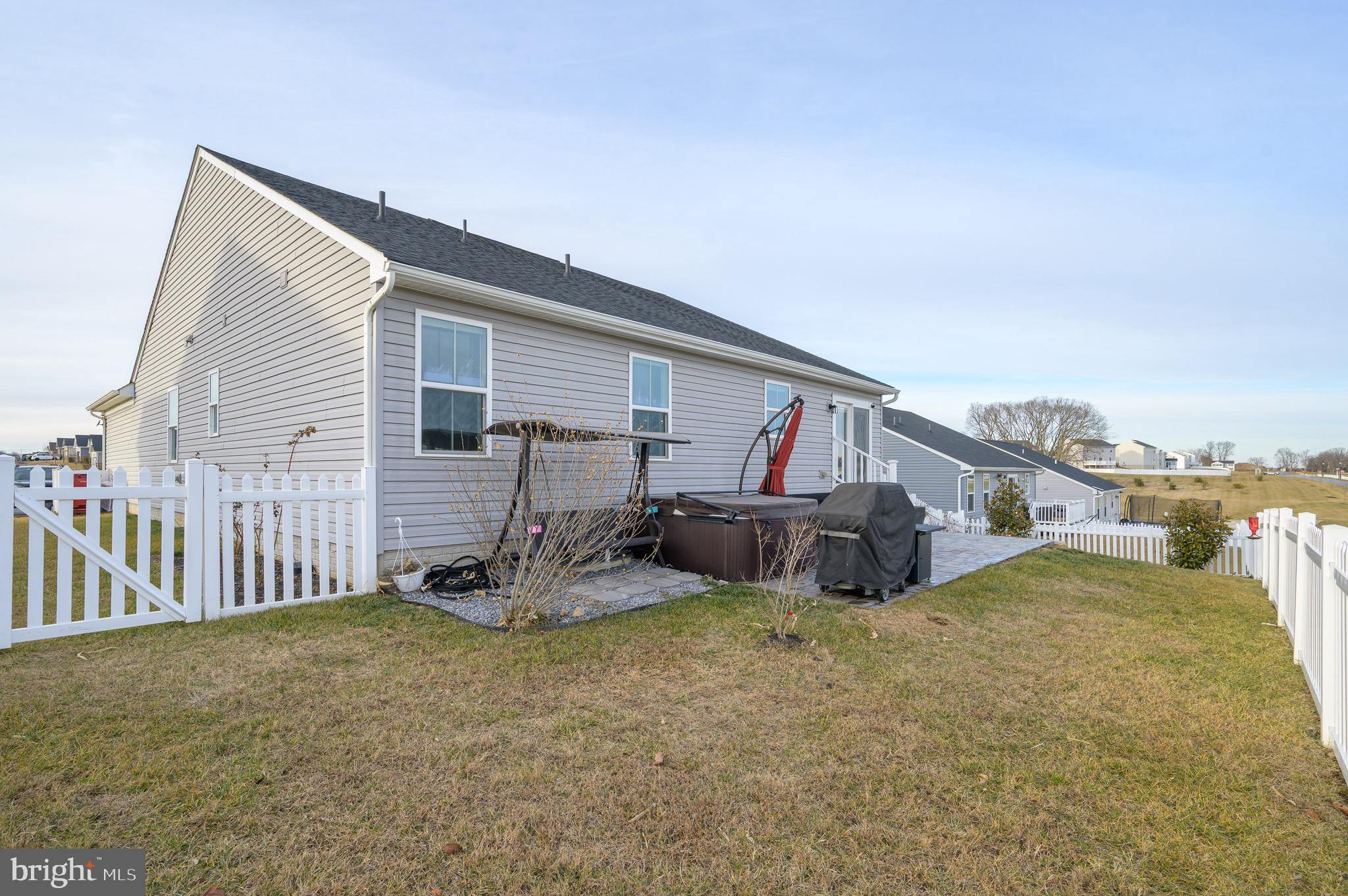 CARDINAL POINTE - Residential